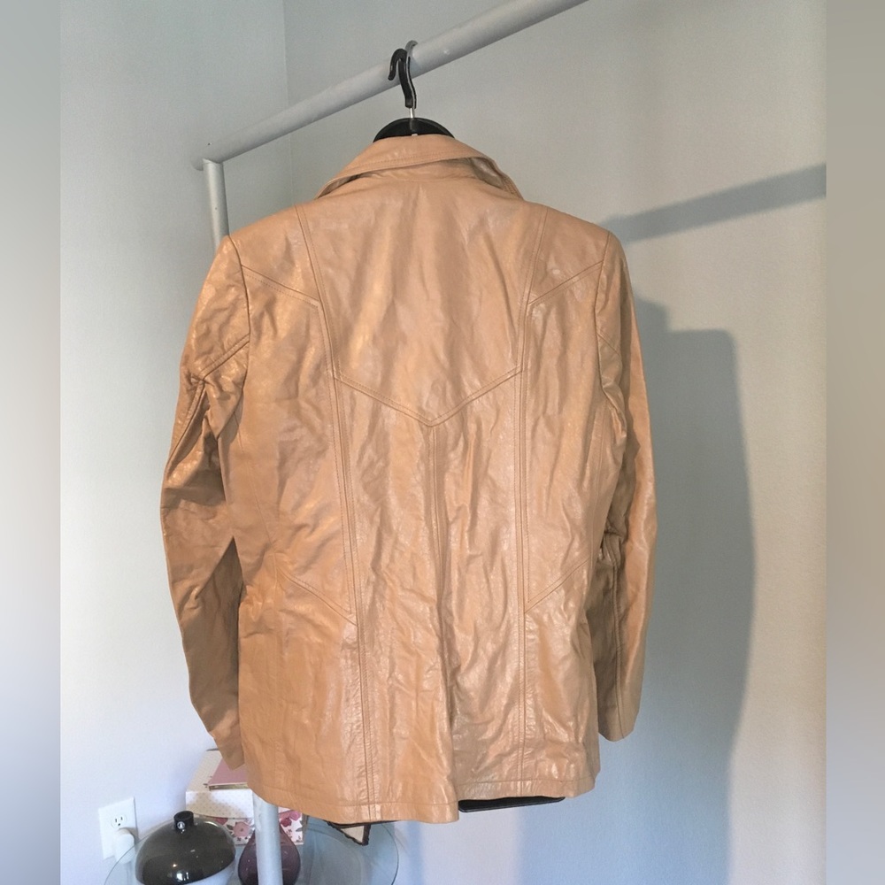 Wilson’s leather jacket - Picture 2 of 5